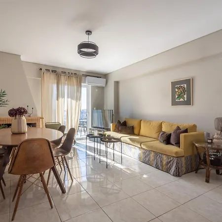 Apartment Renovated 3 Bedroom With Acropolis View *